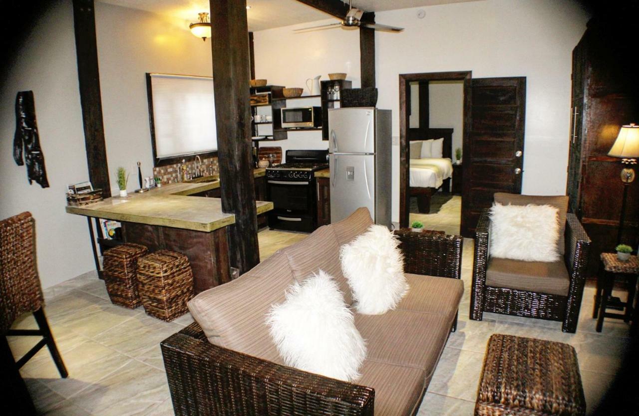 Caribbean Beach Cabanas Placencia Extérieur photo